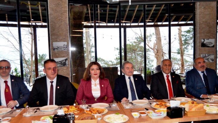 Giresun’a gelen ATA Parti Genel Başkanı Zeybek, net